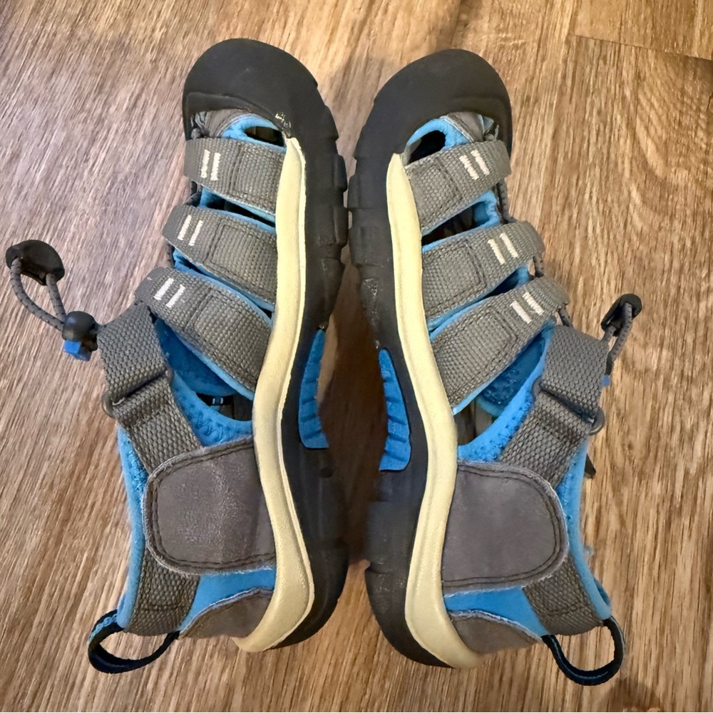 Keen Sandals Newport H2 Brilliant Blue Youth Size 1 Outdoor Waterproof Comfort - Picture 7 of 8